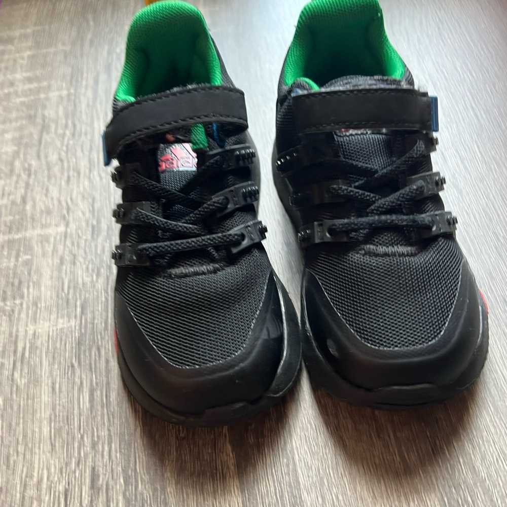 ADIDAS X LEGO RACER TR21 ELASTIC LACE AND TOP STRAP SHOES